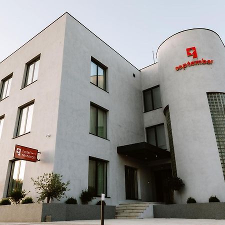 Hotel Septembar Podgorica Exterior photo